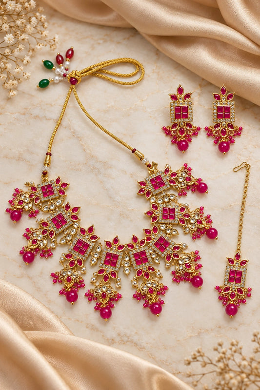 Seevee Fashion Gold Plated Kundan And Austrian Stone Choker Necklace Set